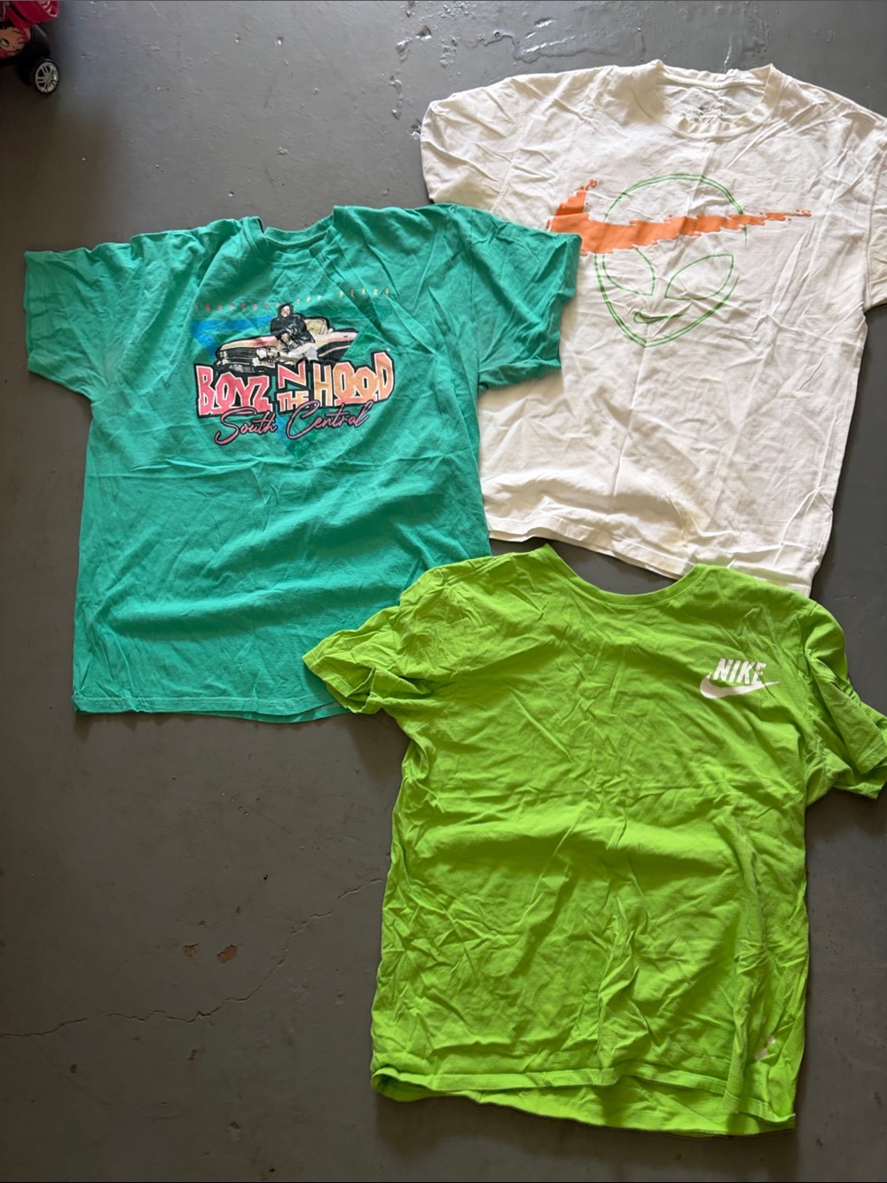 Nike men Lime Green Short Sleeve T-Shirt with White Swoosh